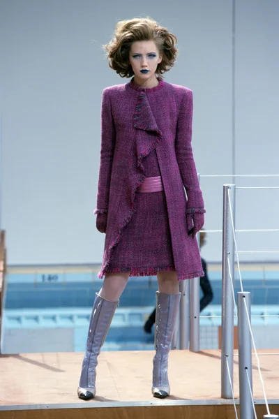 Look 17